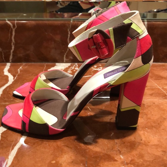 Emilio Pucci Sandal - Picture 2 of 12